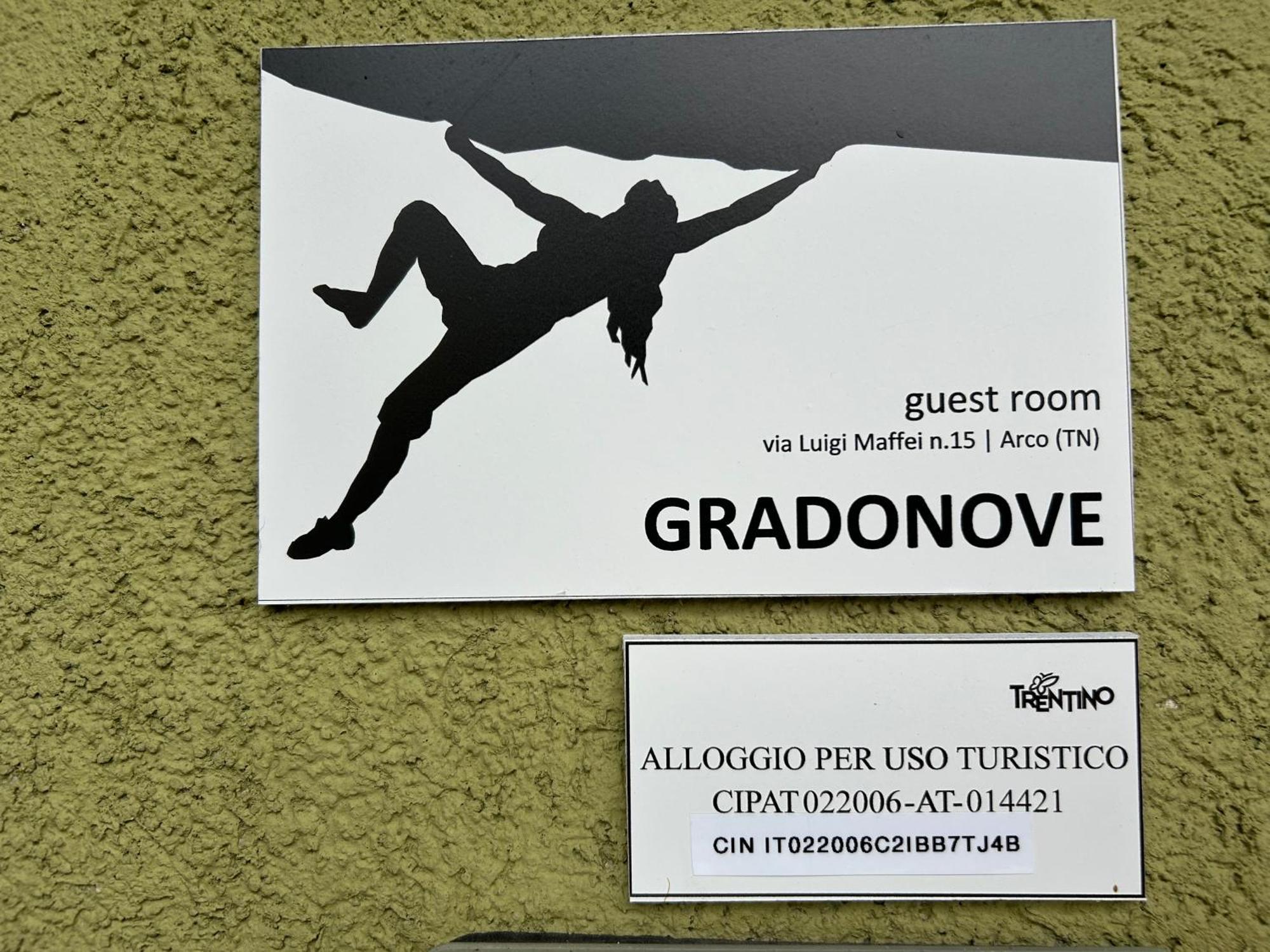 Guest Room Gradonove Arco Exteriér fotografie
